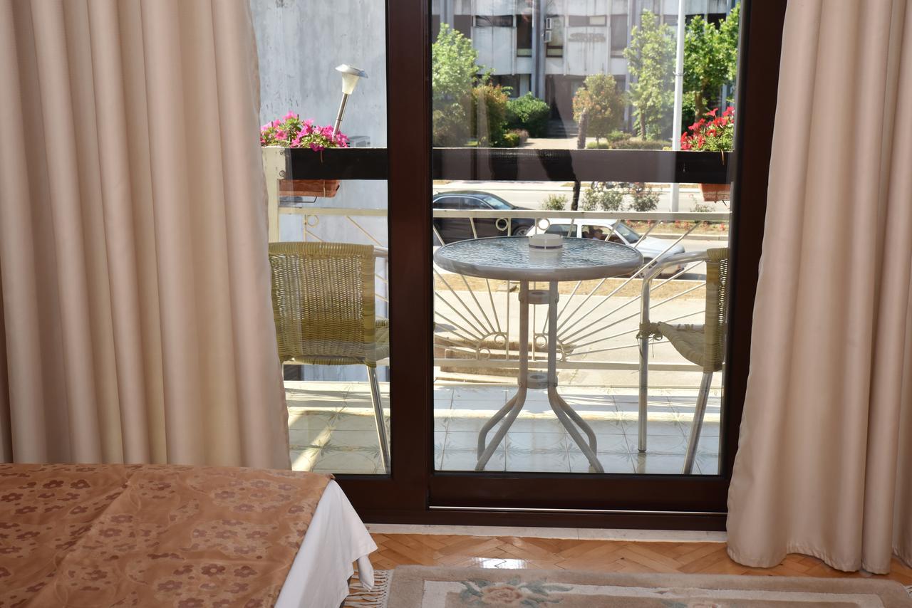 Guest House Evropa Ulcinj Exteriér fotografie