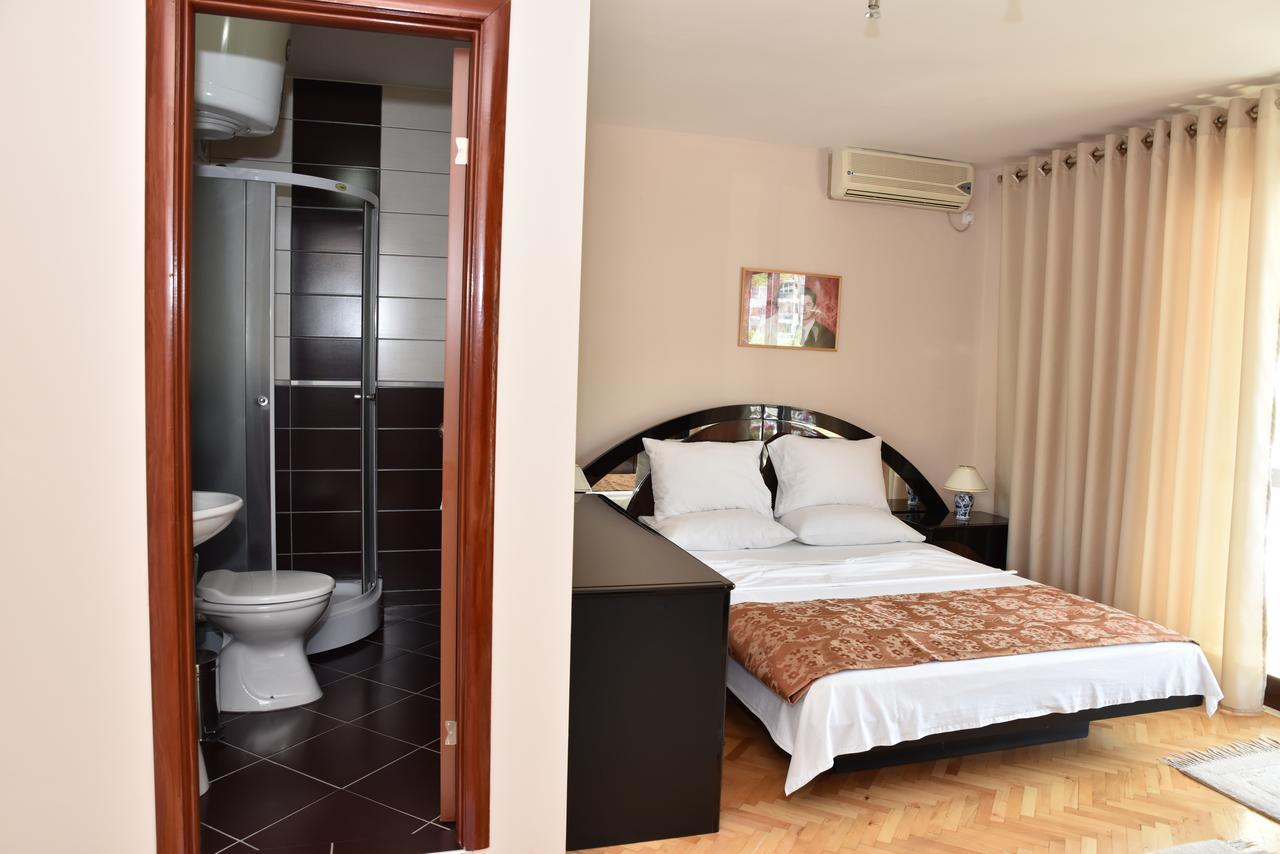 Guest House Evropa Ulcinj Exteriér fotografie
