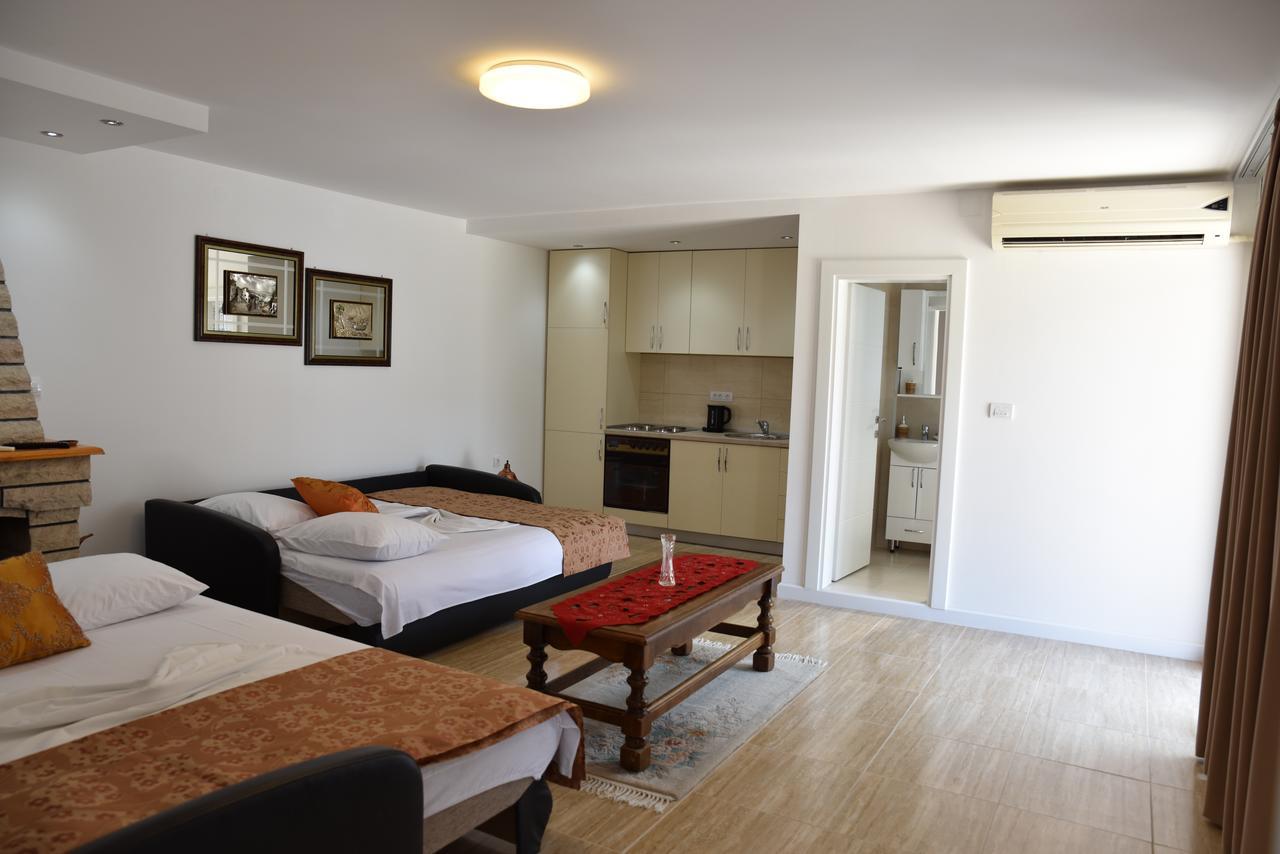 Guest House Evropa Ulcinj Exteriér fotografie