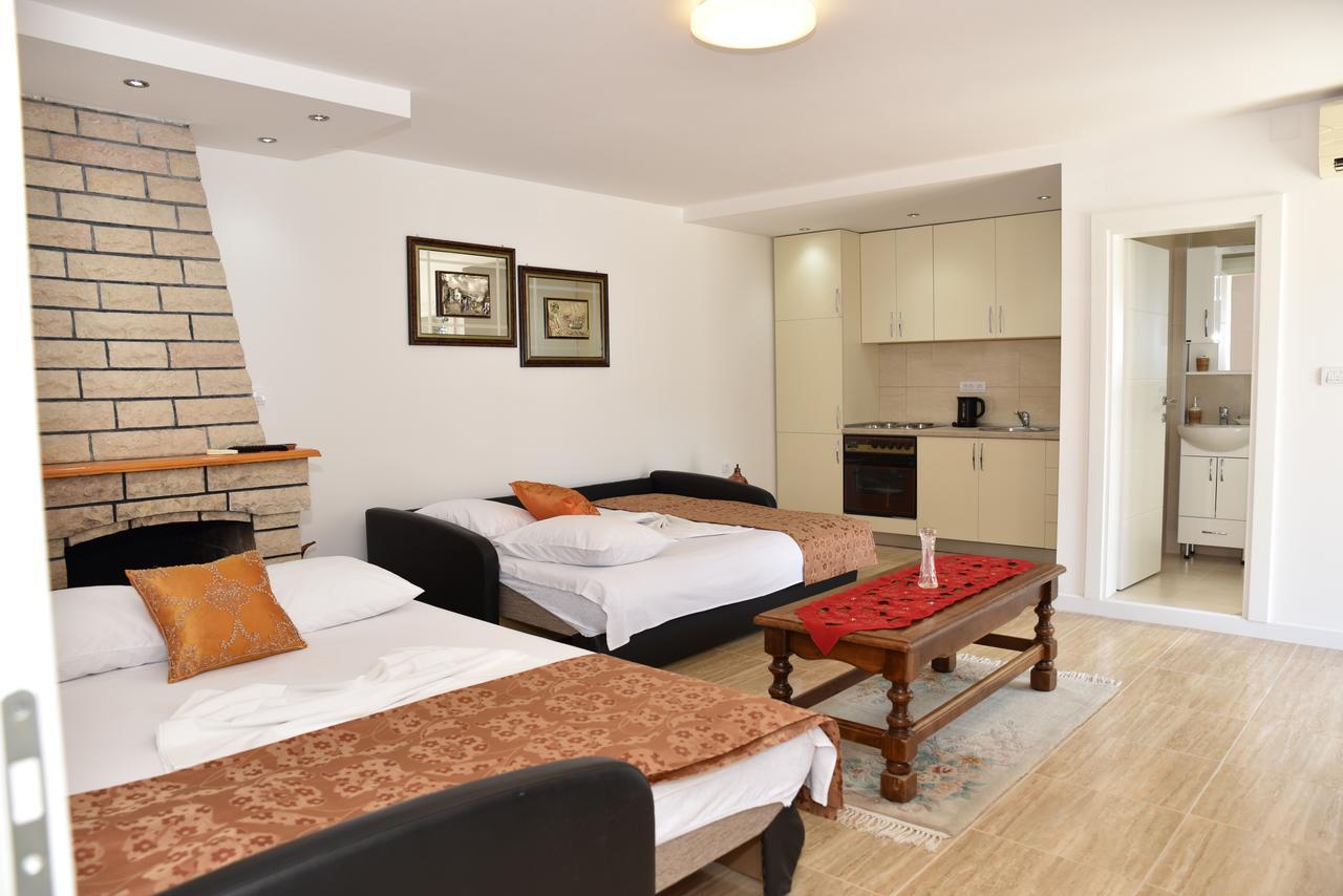 Guest House Evropa Ulcinj Exteriér fotografie